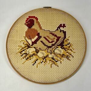 Vintage Chicken Needlepoint Hoop Art Wall Hanging Hen Sitting On Eggs 12.25”